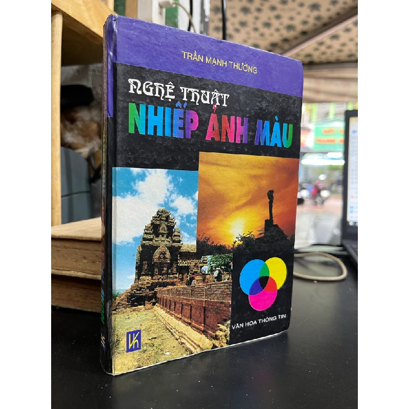 Nghệ thuật Nhiếp ảnh màu - Trần Mạnh Thường 459804