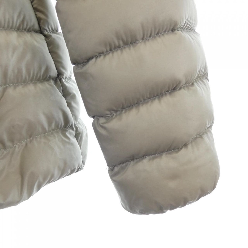 Áo khoác lông vũ MONCLER RAIE 627719
