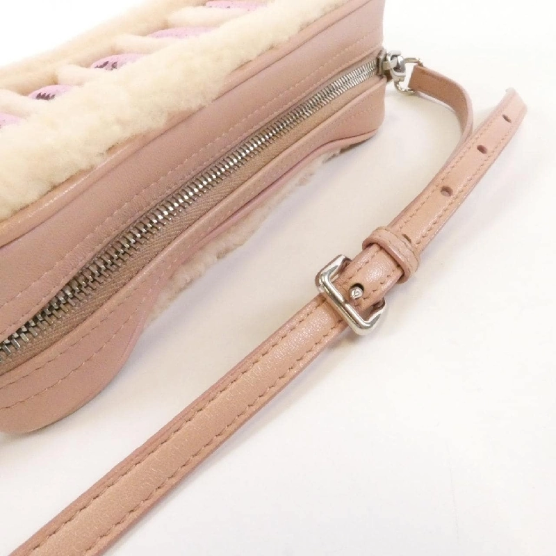 Túi xách vai Miu Miu 5BH119 - Hàng hiệu chính hãng 802293