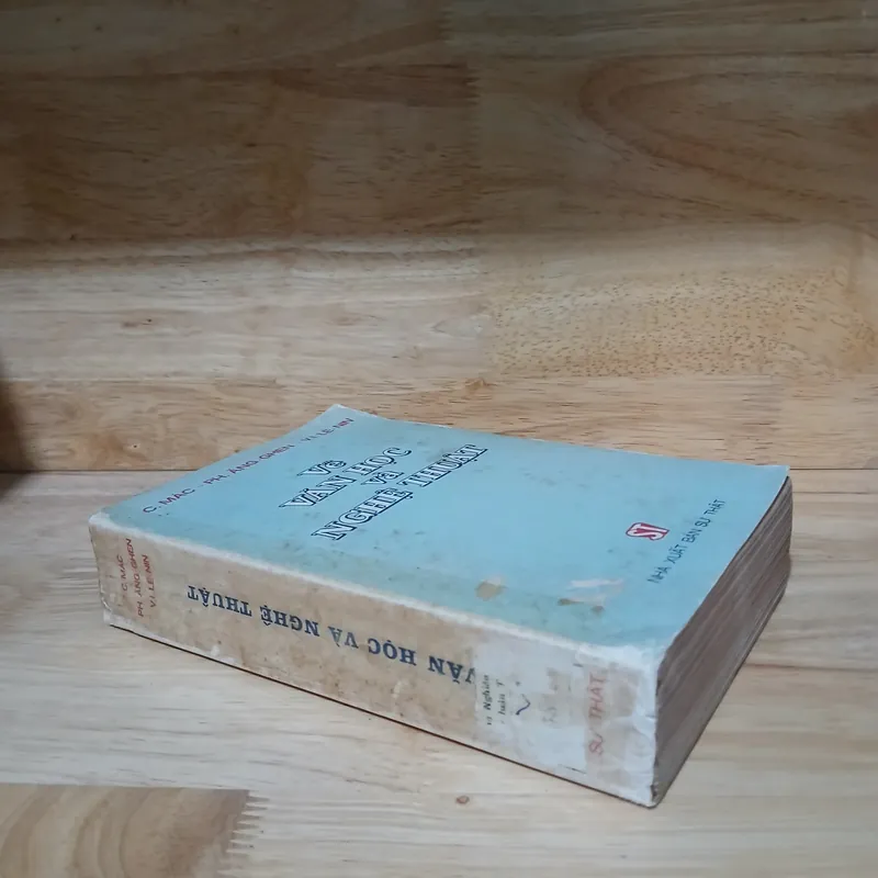 VỀ VĂN HỌC VÀ NGHỆ THUẬT (XB 1977) - C. MÁC - PH. ĂNG-GHEN - V.I. LÊ-NIN 573441