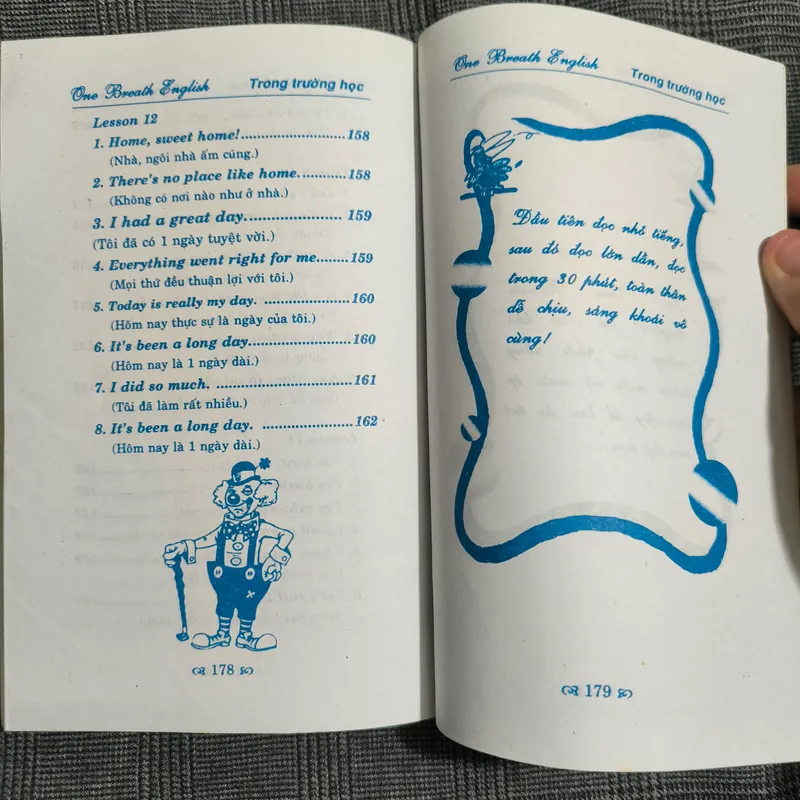 Nói một mạch bằng tiếng Anh (One Breath English) - Trong trường học 606267