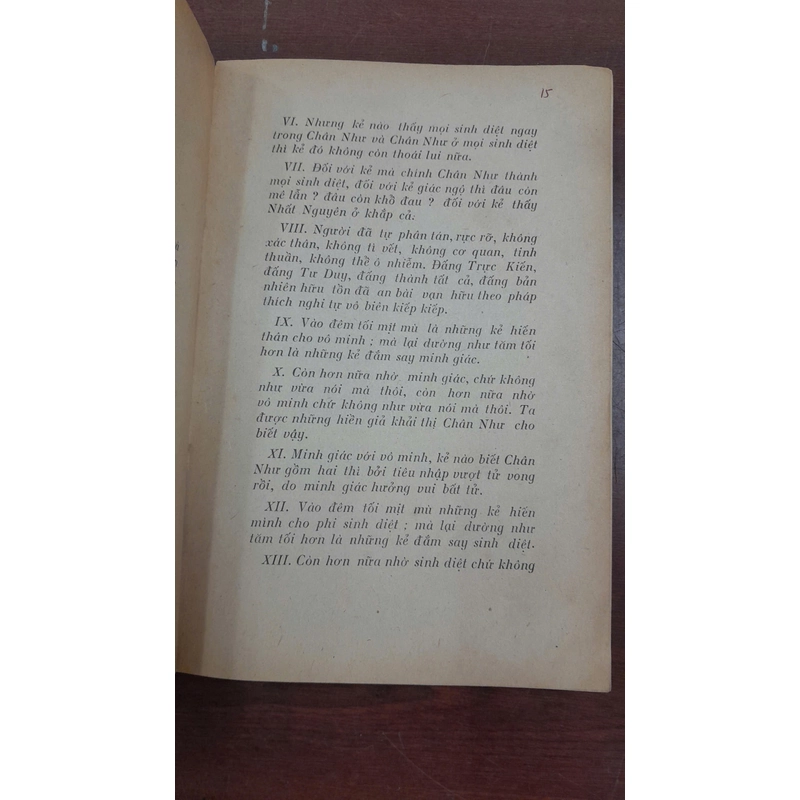 ÁO NGHĨA THƯ - UPANISHADS (THẠCH TRUNG GIẢ DỊCH) 270591