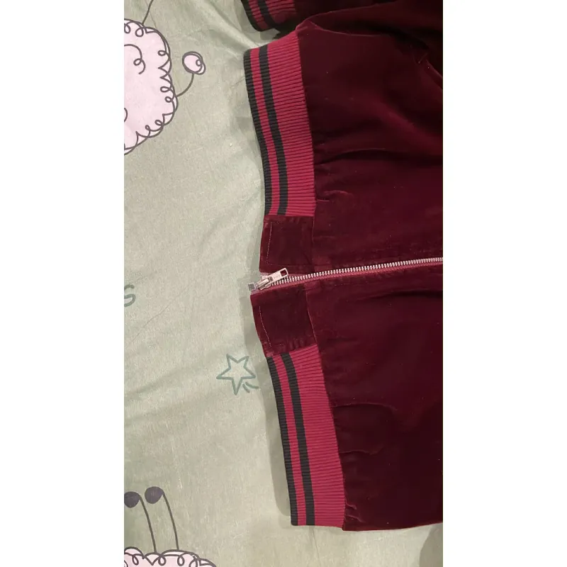 Sukajan , mới mặc 2 lần , nhung đỏ , thêu rồng , không lỗi lầm  750104