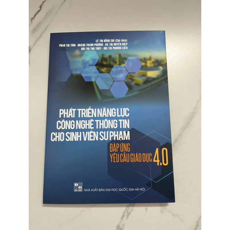 Phát triển năng lực công nghệ thông tin cho sinh viên sư phạm - Lê Thị Hồng Chi 998684