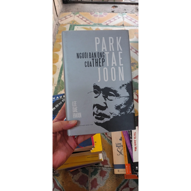 PARK TAE JOON Người Đàn Ông Của Thép- Lee Dae Hwan 530885