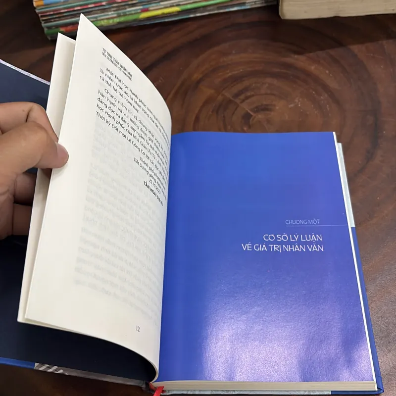 II Tựa Sách: Từ Tinh Thần Nhân Văn Đến Trường Đại Học Hạnh Phúc - Lê Công Cơ - 2023 998085