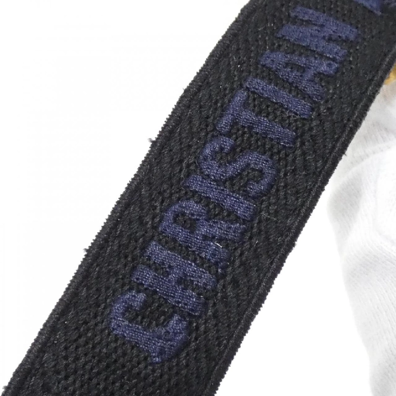 Túi xách Dior Book Tote nhỏ MISS DIOR ALLOVER của Christian Dior 610706