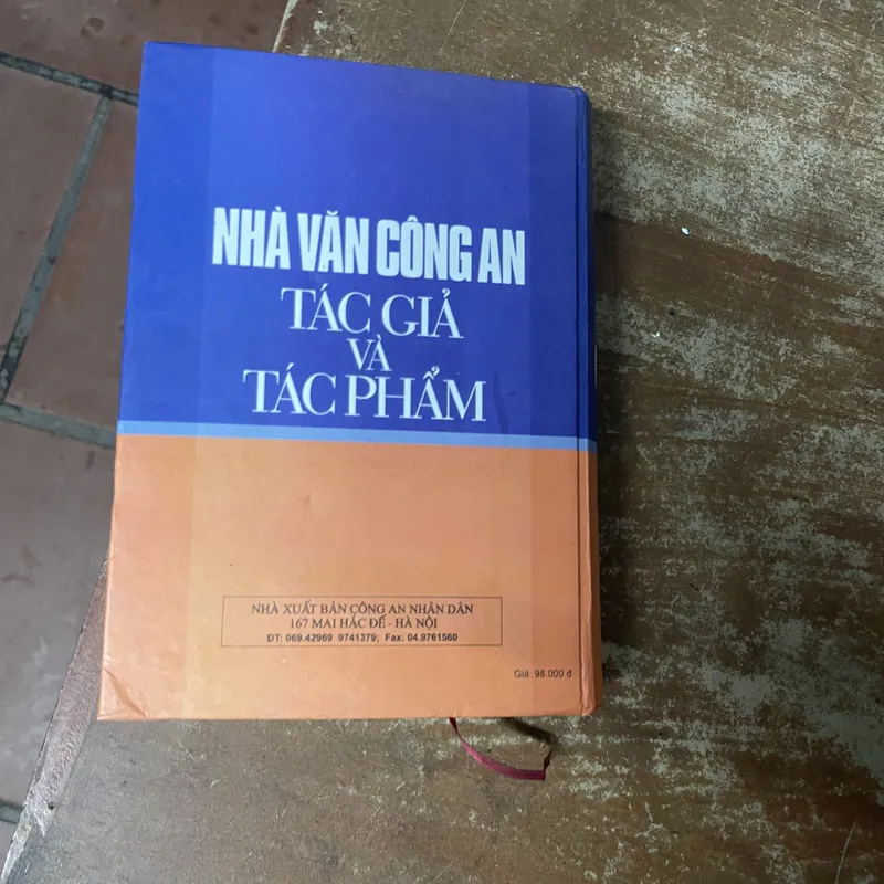 NHÀ VĂN CÔNG AN TÁC GIẢ VÀ TÁC PHẨM 577783