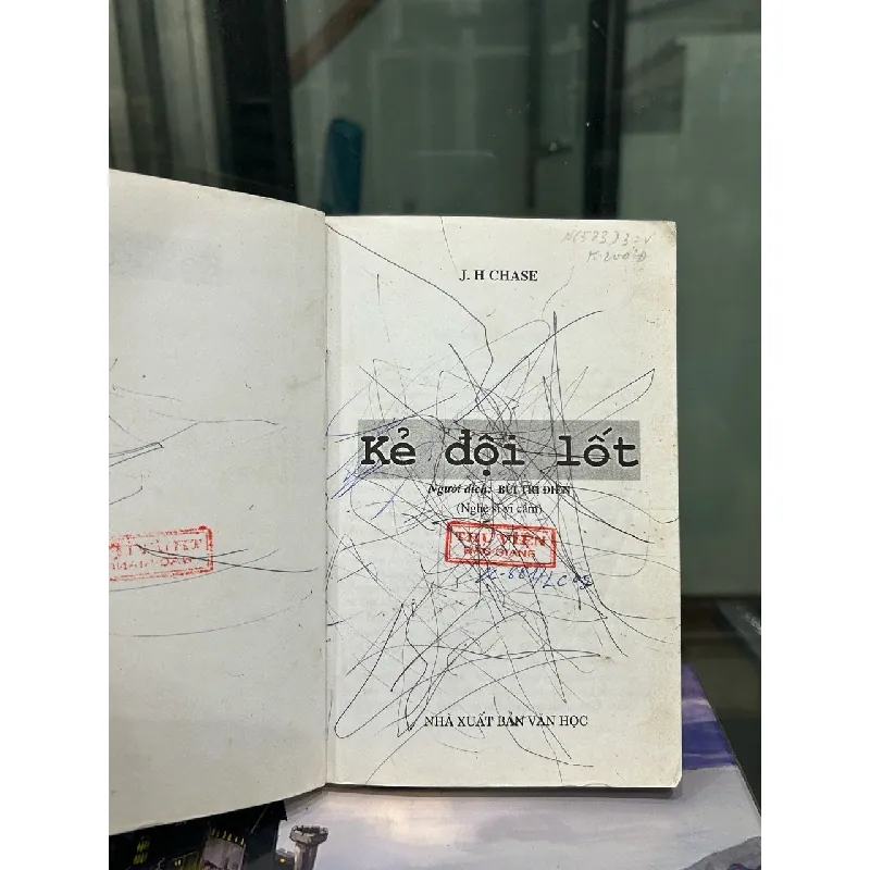 Kẻ Đội Lốt – Chase 573395