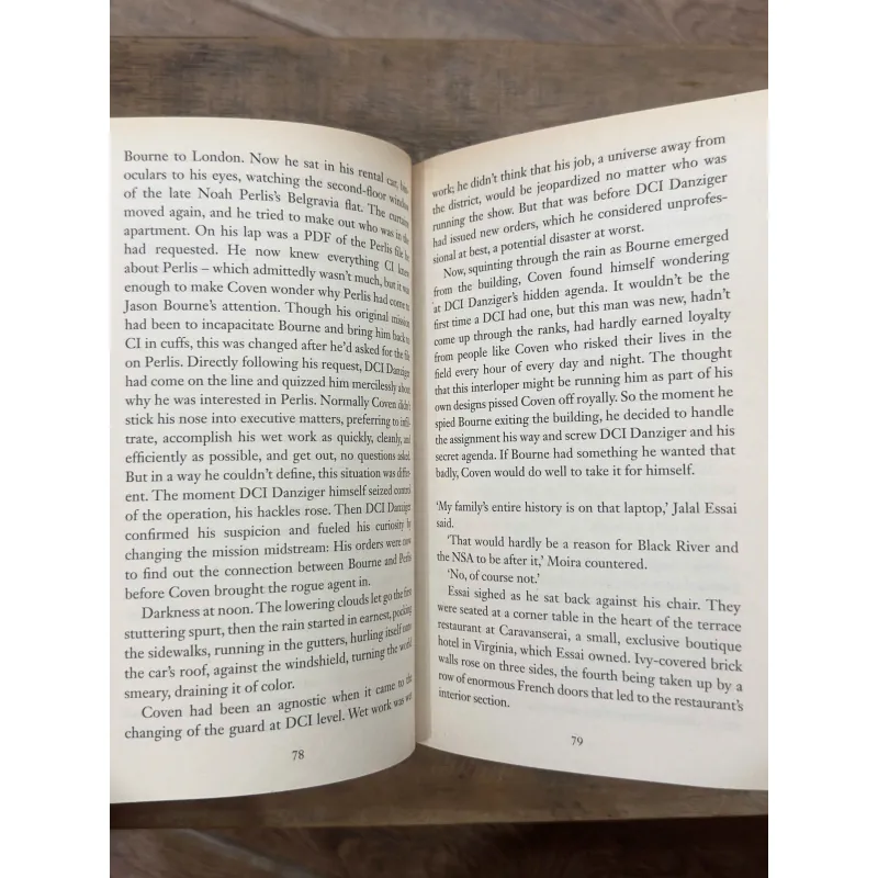 The Bourne Objective - Robert Ludlum/Eric Van Lustbader 736250