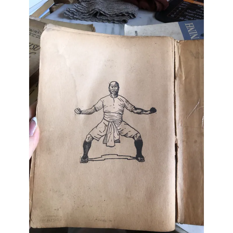 Thiết tuyến quyền - Trần Tuấn Kiệt biên soạn 1003258