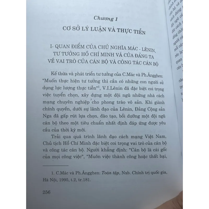 SÁCH MỘT SỐ VẤN ĐỀ LÝ LUẬN VÀ THỰC TIỄN CÔNG TÁC MẶT TRẬN 700646