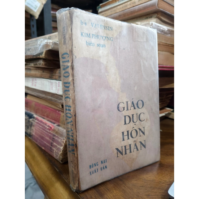 Giáo dục hôn nhân - Valensin 187695