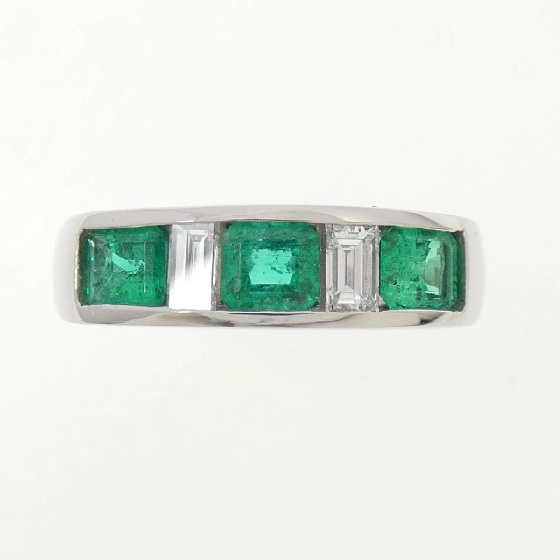 Nhẫn Emerald PT900 0.795CT - Hàng hiệu Chính hãng 853326