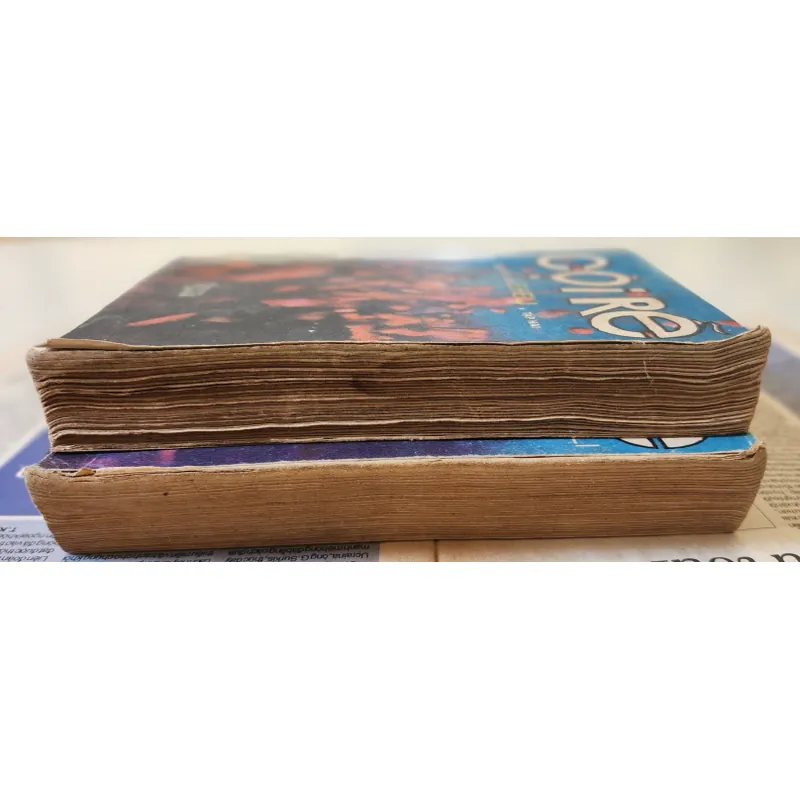 Trọn bộ 2 tập văn học kinh điển Cội Rễ của Alex Haley 702997