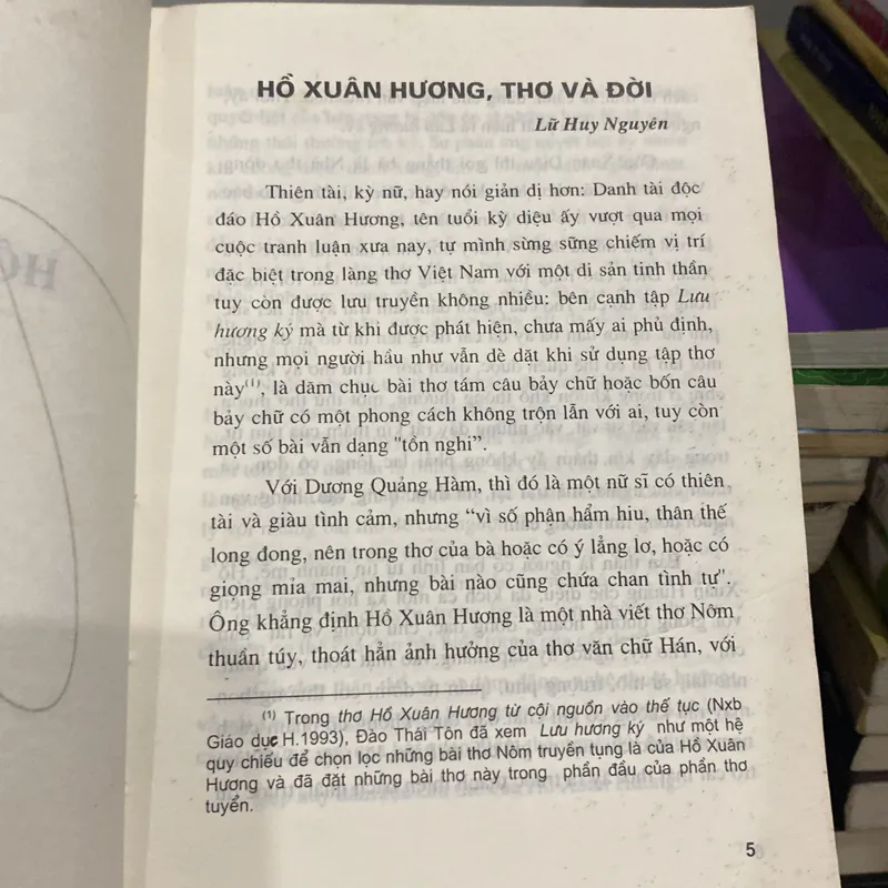 HỒ XUÂN HƯƠNG - THƠ VÀ ĐỜI (XB 2000) 470800