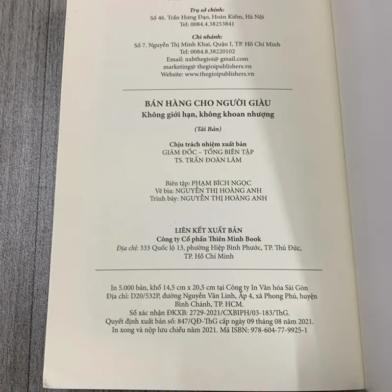Cẩm nang bách thắng, bán hàng cho người giàu. 3b4 718683