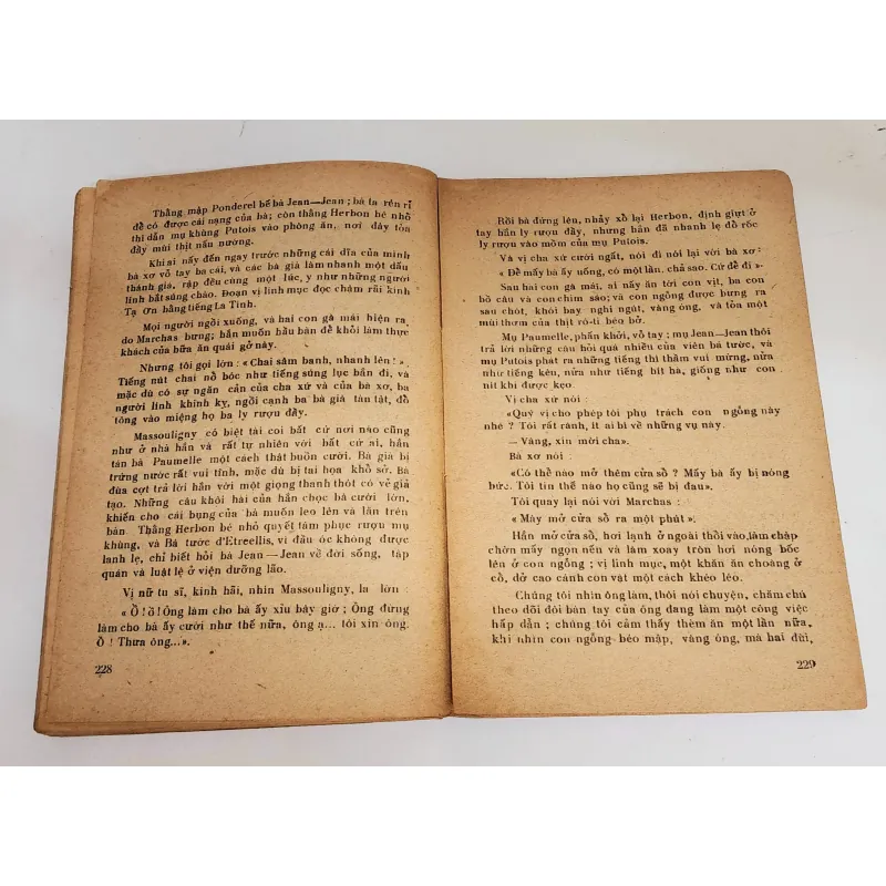 Truyện ngắn DƯỚI ÁNH TRĂNG (Guy De Maupassant) - trọn bộ 2 tập 600 trang) 758212