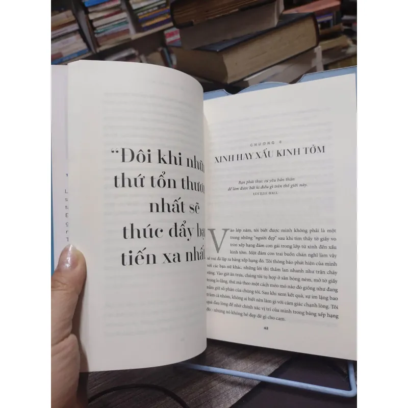 Sách: Sinh ra để xuất chúng - Tác giả: 	Elaine Welteroth 603971