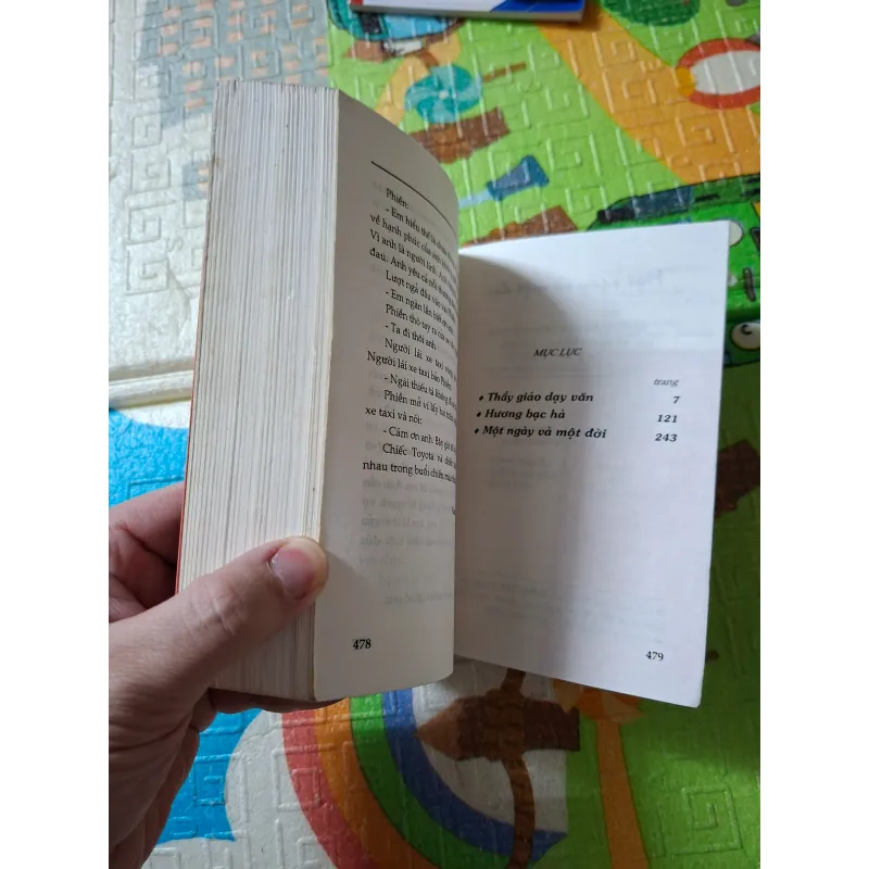 Một Ngày Và Một Đời 792396