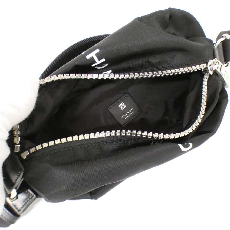 Túi đeo chéo G-ZIP BUMBAG BKU038K1JE của Givenchy 610255