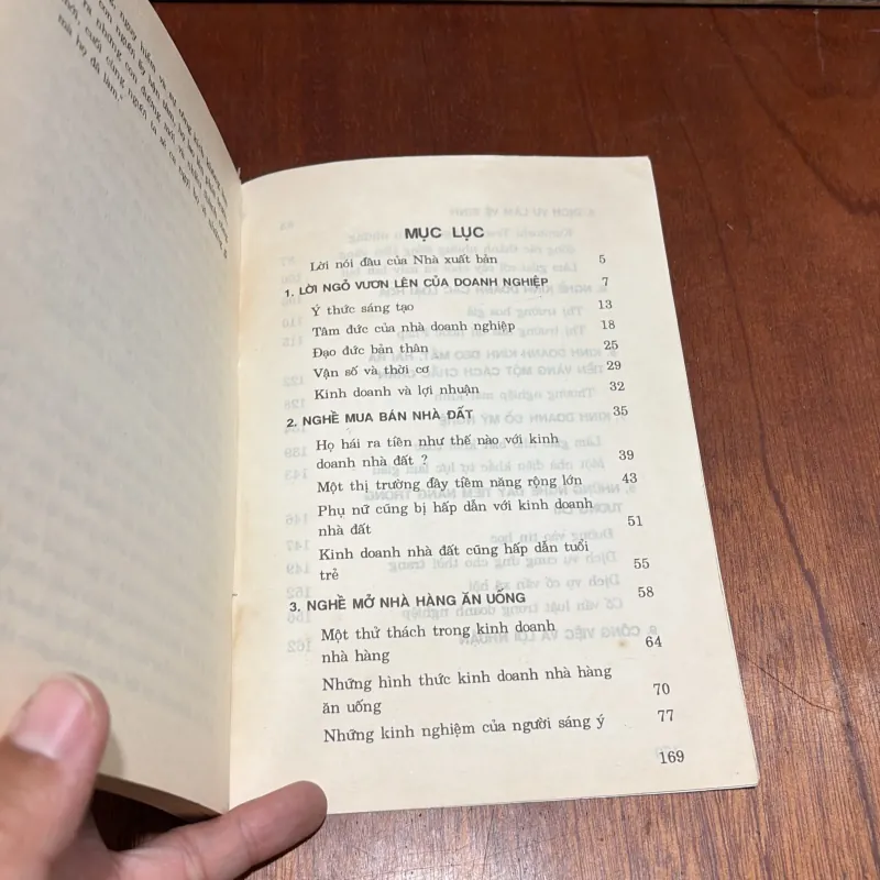 II Công Việc: 10 Nghề Hái Ra Tiền - Hoàng Thanh Minh - 1994 800360