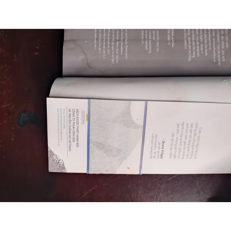 Hoàng tử trở lại 728325