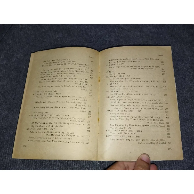 THƠ VĂN YÊU NƯỚC NỬA SAU THẾ KỶ XIX (1858 - 1900) 957866