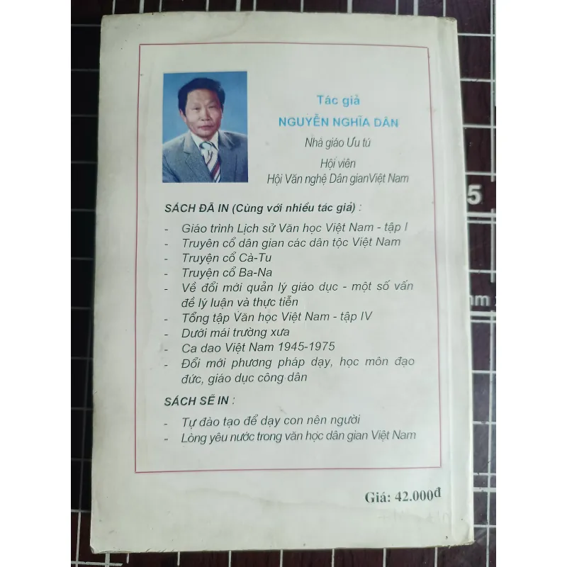 Đạo làm người trong tục ngữ ca dao Việt Nam - Nguyễn Nghĩa Dân 754622