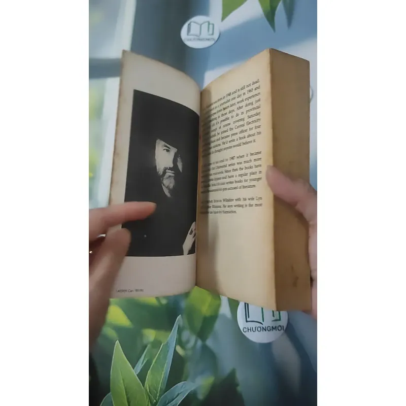 [MIỄN PHÍ BỌC SÁCH] [XƯA] Jingo (1998) - Terry Pratchett 1027221