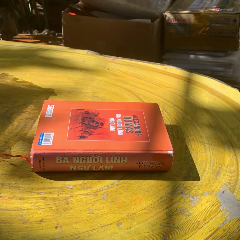 BA NGƯỜI LÍNH NGỰ LÂM- ALEXANDRE DUMAS 783391