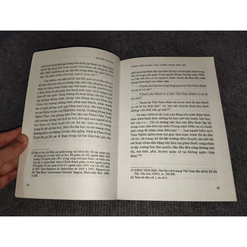 PHONG TRÀO KHÁNG THUẾ Ở MIỀN TRUNG QUA CÁC CHÂU BẢN TRIỀU DUY TÂN 992976