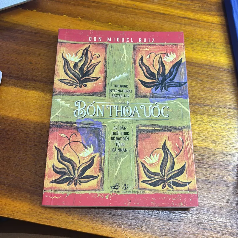 Sách "Bốn Thoả Ước" của Don Miguel Ruiz còn mới 733097