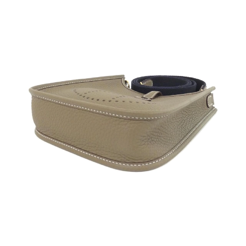【Sản phẩm chưa sử dụng】Túi xách vai Hermès Evelyne Amazon 16cm 069426CC 611188