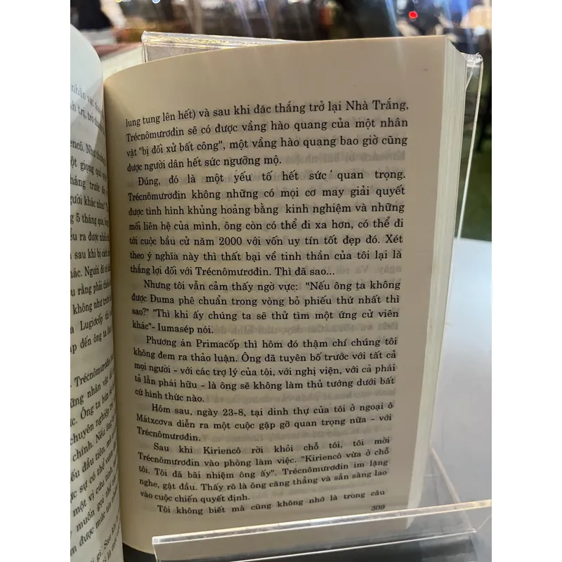 NHẬT KÝ NỬA ĐÊM - BÔRIT ENXIN 731295