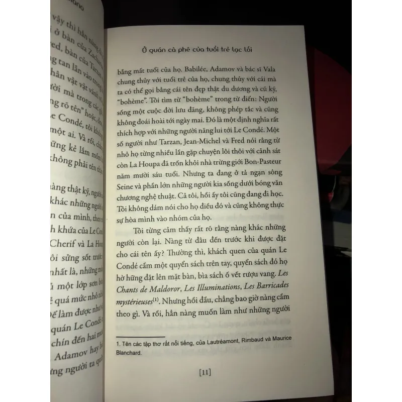 Ở quán cà phê của tuổi trẻ lạc lối - Patrick Modiano 993838