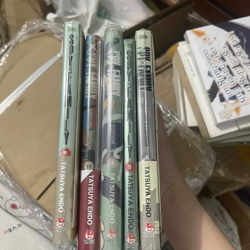 Combo 5 tập Spy x Family limited + đặc biệt 575616
