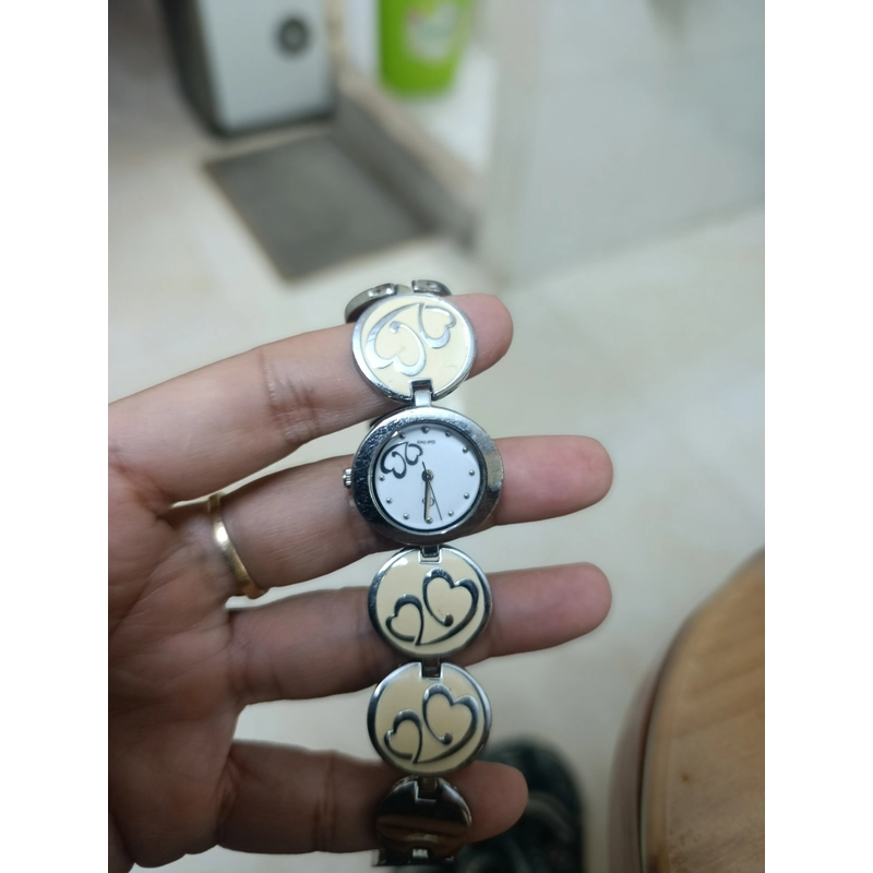 Đồng hồ lắc  540106