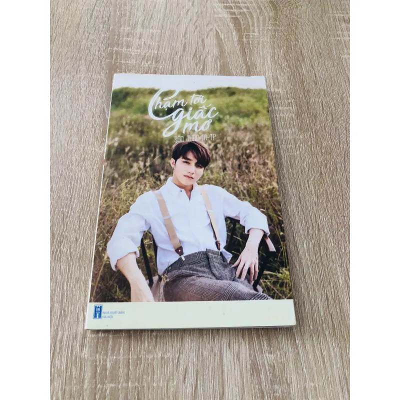 CHẠM TỚI GIẤC MƠ  1006369