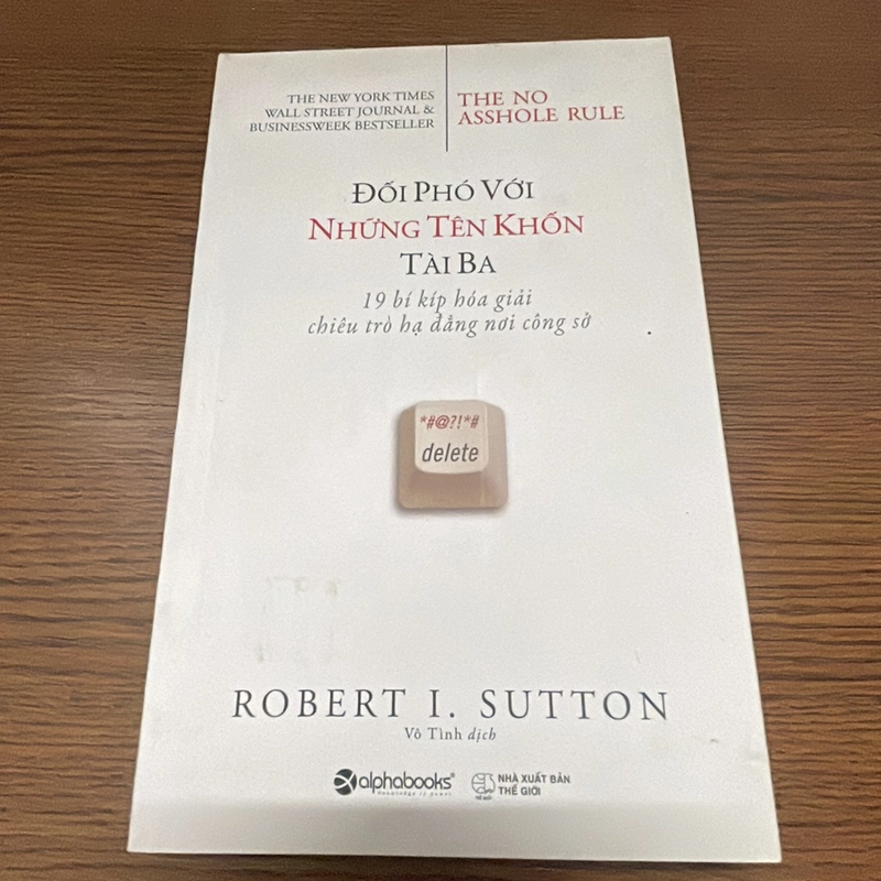 Đối phó với những tên khốn tài ba Robert I. Sutton 358075