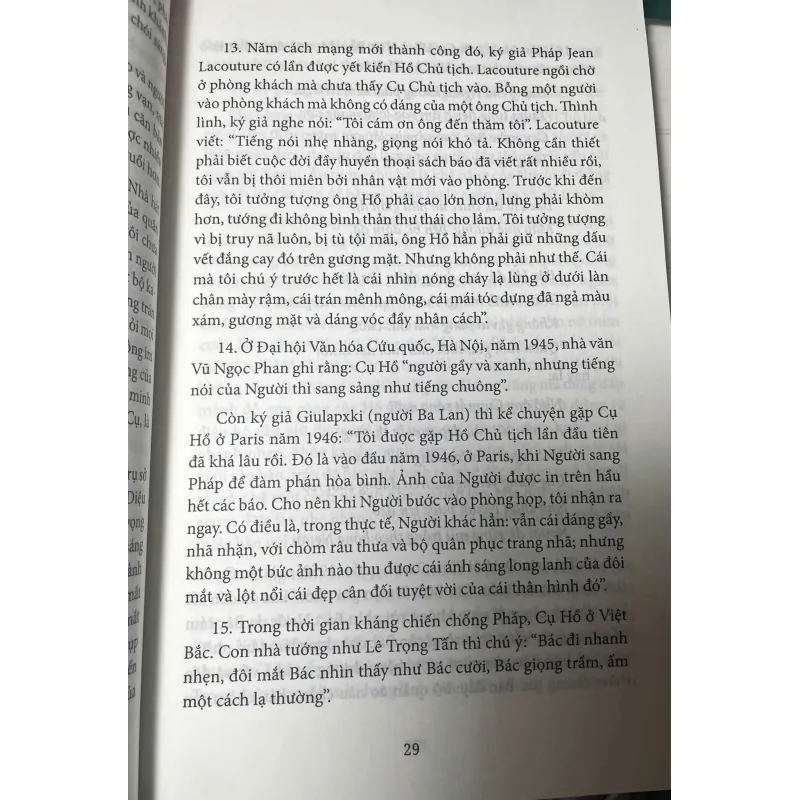 SÁCH HỒ CHÍ MINH CHÂN DUNG VÀ DI SẢN 707748