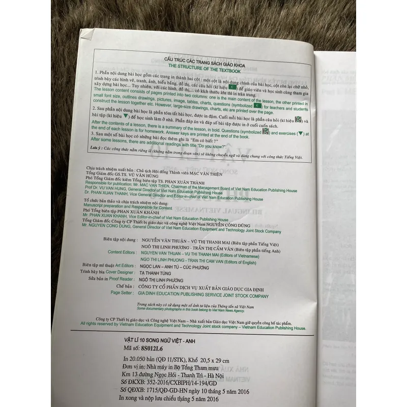 (Song ngữ) Vật Lí 10 song ngữ Việt Anh 603164