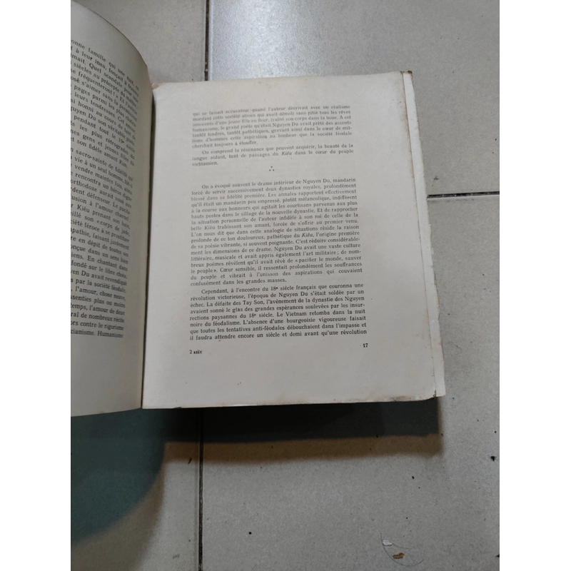 Truyện Kiều bìa giấy dó 462945