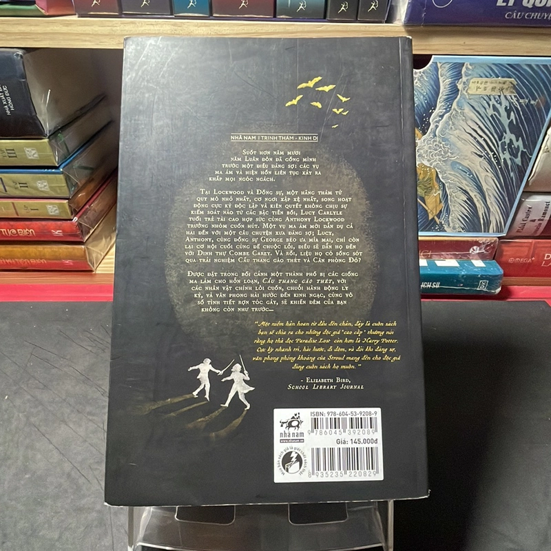 Cầu thang gào thét Jonathan Stroud 301979