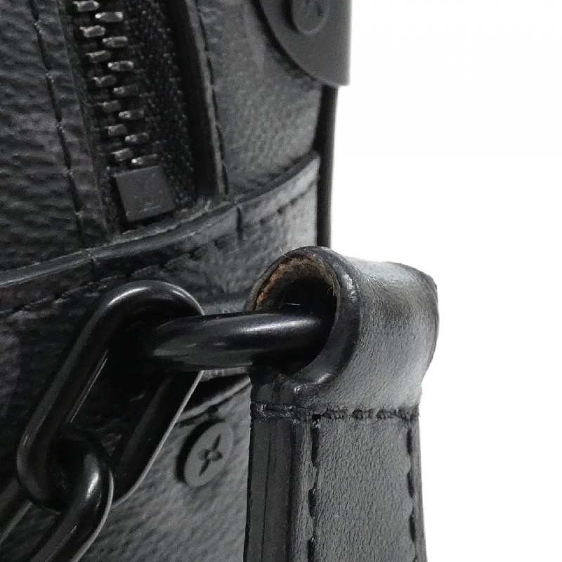 Túi xách vai Louis Vuitton Monogram Eclipse Mini Soft Trunk M44735 610322