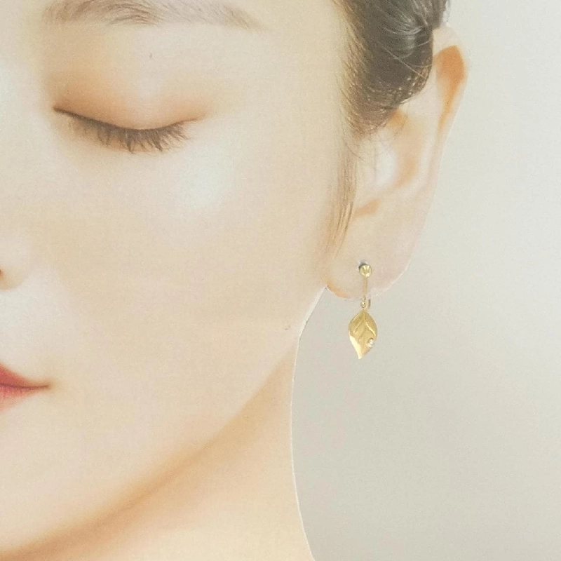 K18YG Lá Bạch Kim Kim Cương Bông Tai 0.04CT - Hàng hiệu Chính hãng 871454