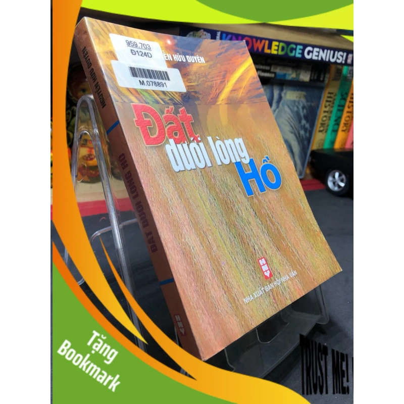 (TẶNG BOOKMARK) Đất dưới lòng hồ 2007 mới 80% bẩn nhẹ Nguyễn Hữu Duyên RBK0906 SÁCH VĂN HỌC 942630