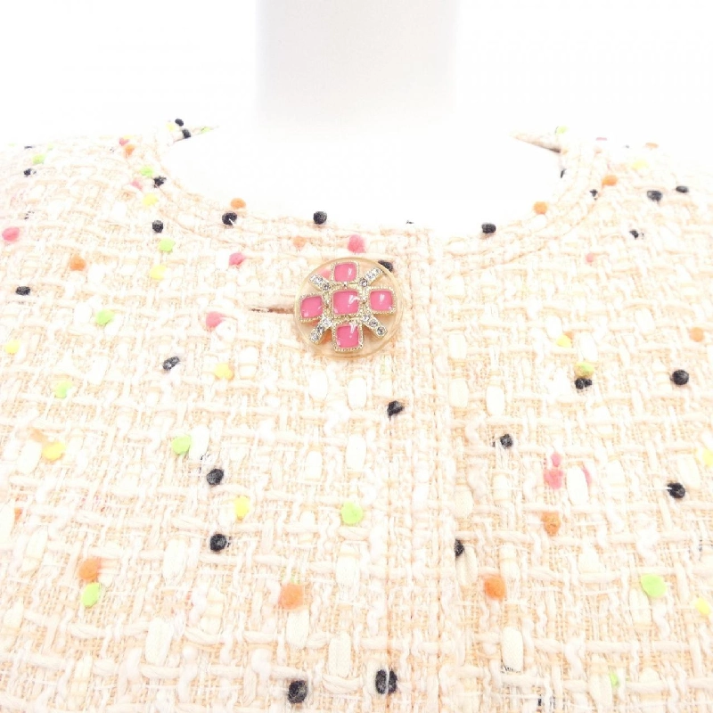 Áo khoác không cổ CHANEL 636075