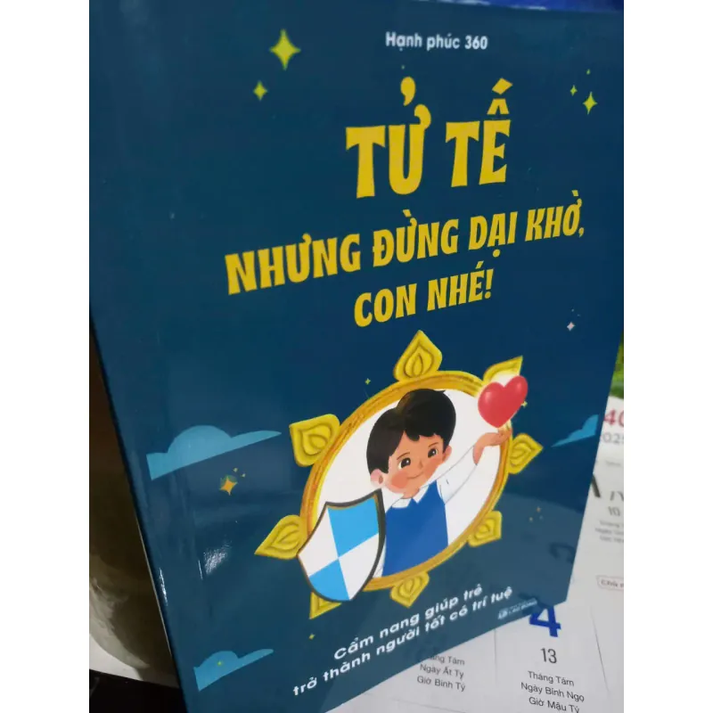 tử tế nhưng đừng dại khờ con nhé 590297