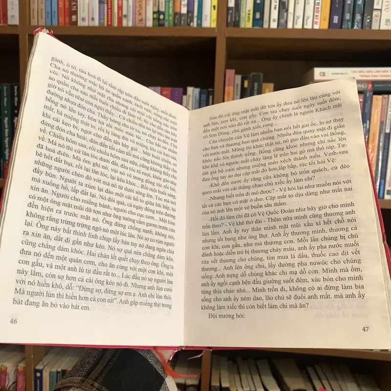 (Bìa cứng) Tuổi thơ dữ dội - Phùng Quán 708417